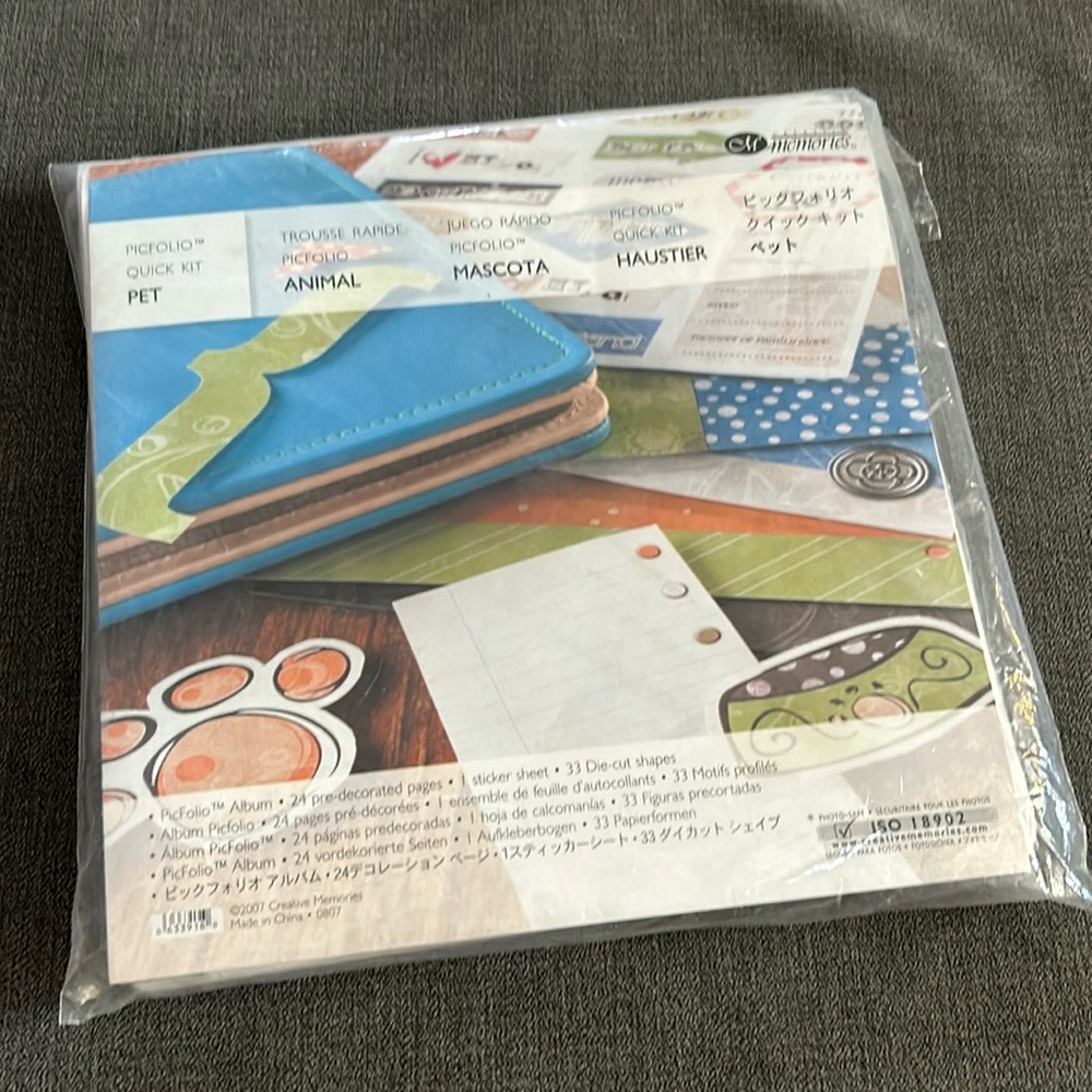 Creative Memories Picfolio Quick Kit Pets